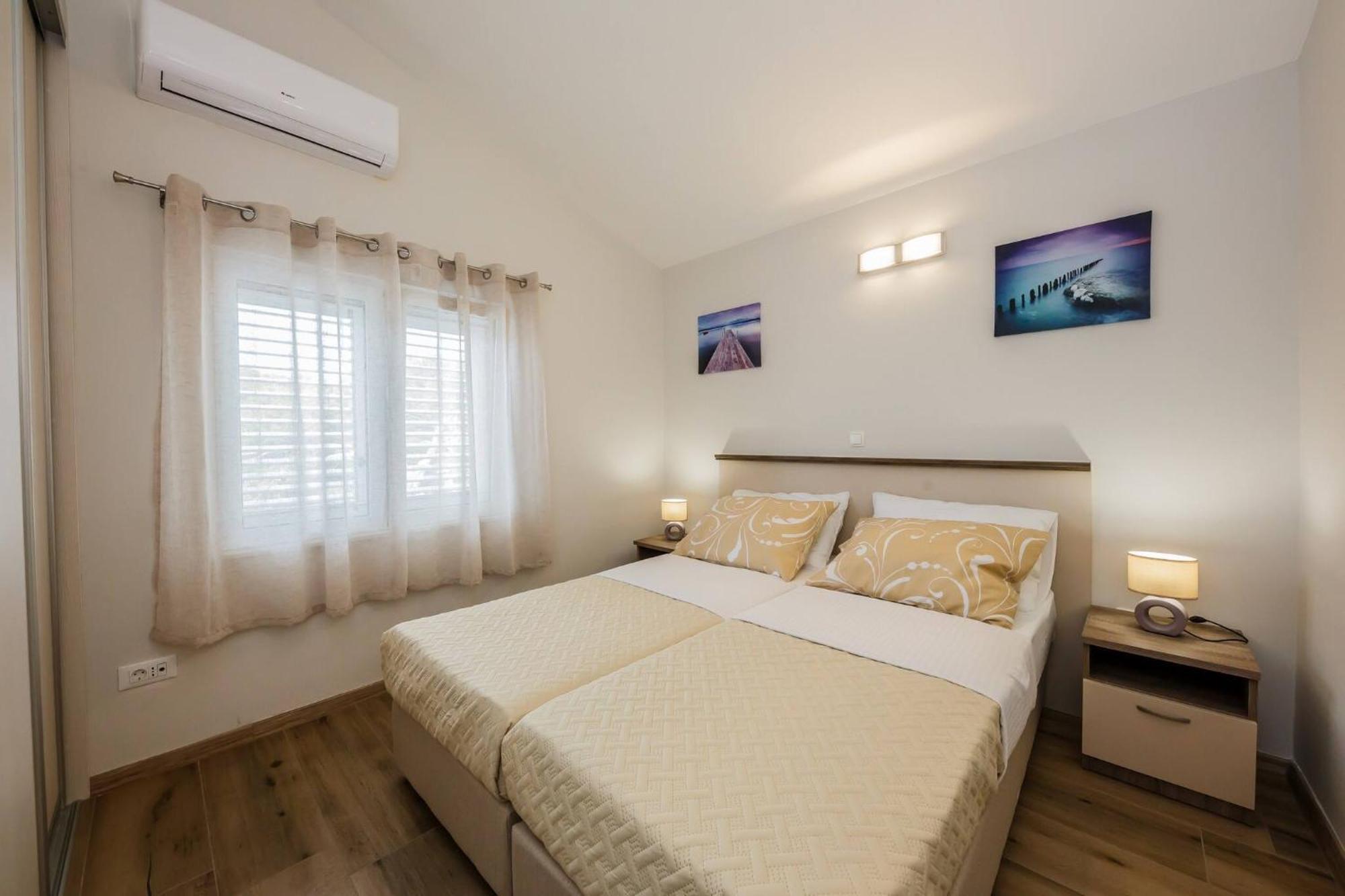 Apartmani Savin Brodarica  Exteriér fotografie
