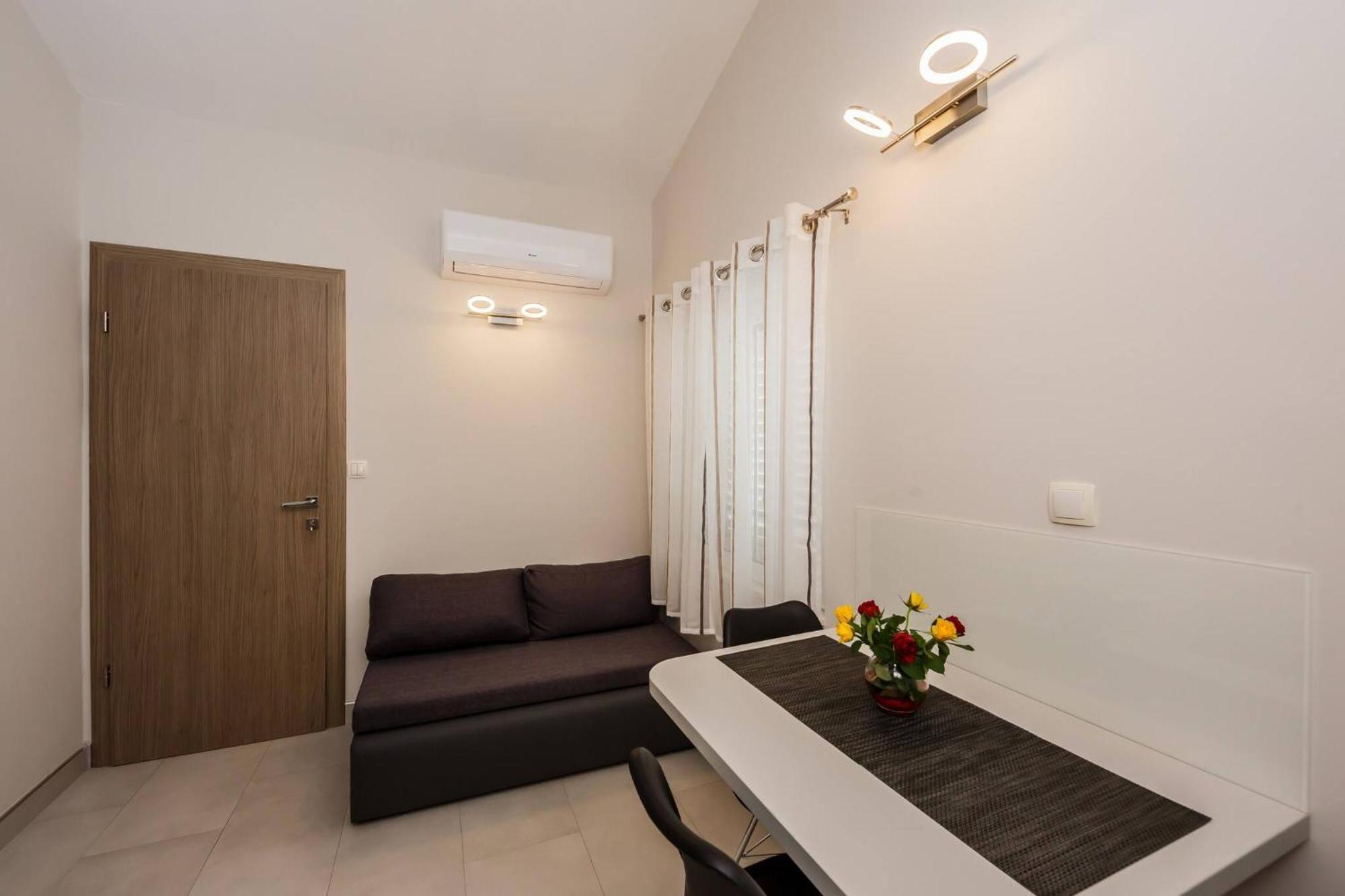 Apartmani Savin Brodarica  Exteriér fotografie
